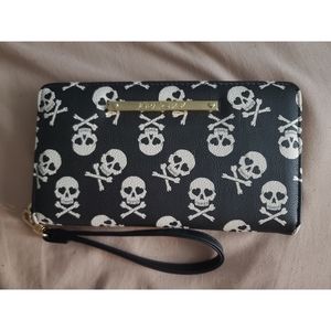 Betsey Johnson Skull Wristlet Wallet